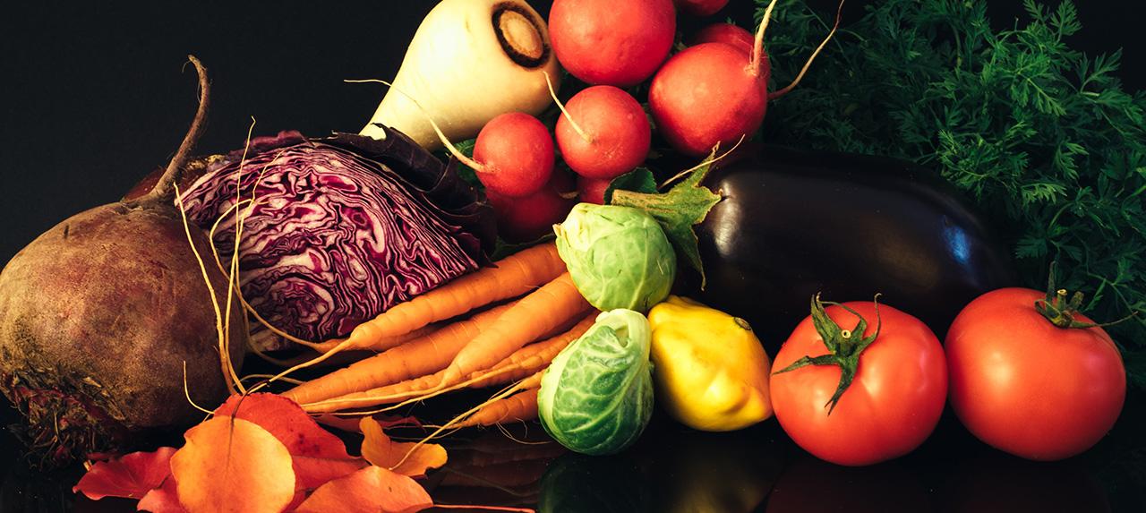 Image of vegetables on a counter.
